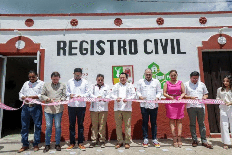 Reabre Registro Civil en Tahmek tras 12 años sin servicio: Yucatán acerca derechos a sus comunidades