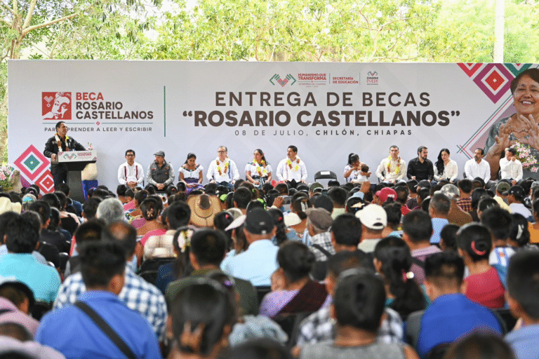 La mayor batalla de Chiapas es contra la ignorancia: Eduardo Ramírez