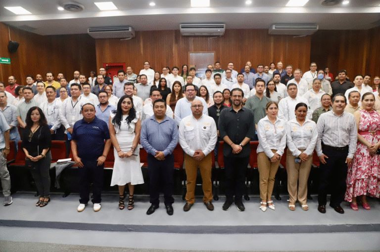 Poder Judicial de Chiapas promueve capacitación tecnológica con conferencia sobre energía ininterrumpida