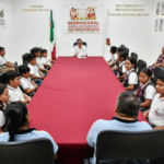 Jorge Acero refrenda su compromiso con la educación al ser padrino de generación