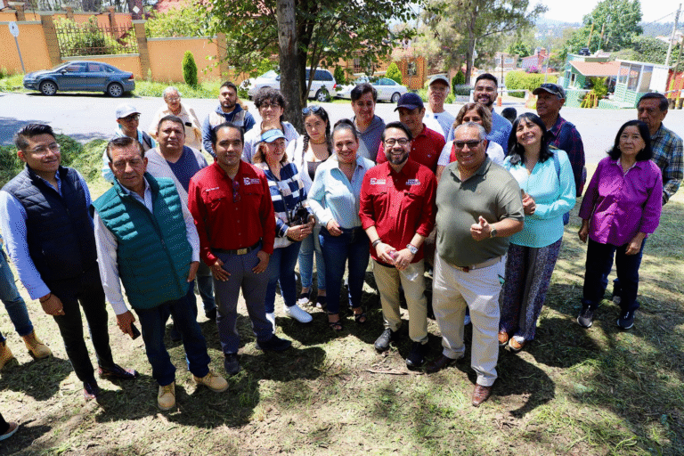 Daniel Serrano supervisa obras de bacheo y mejora urbana en Bosques de Lago