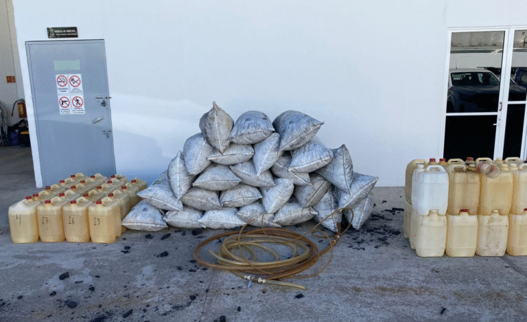 Asegura FGR más de 370 litros de hidrocarburo en cateo en San Juan Chamula