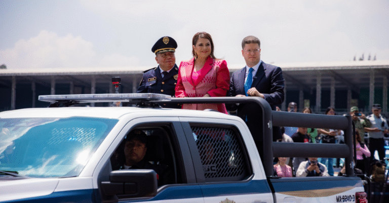 Entrega Clara Brugada 3,500 nuevas patrullas para reforzar seguridad en los 1,020 cuadrantes de la CDMX