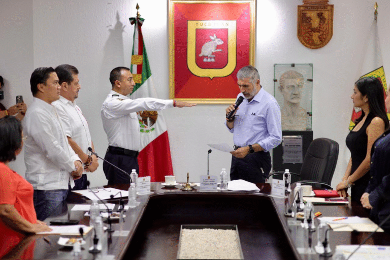 David Hernández Pérez asume como nuevo titular de Seguridad Pública y Tránsito Municipal en Tuxtla