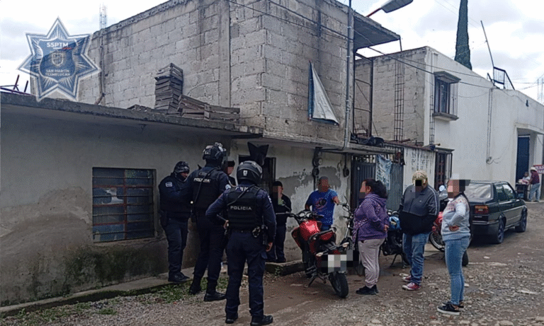 Policía de Texmelucan evita intento de fraude en compra-venta de vehículo