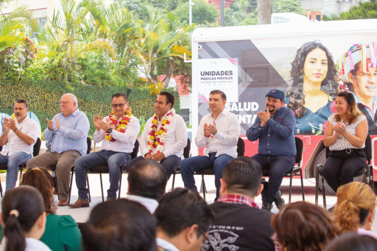 Respalda Avendaño modelo de promoción de la salud en Chiapas, con Unidades Médicas Móviles