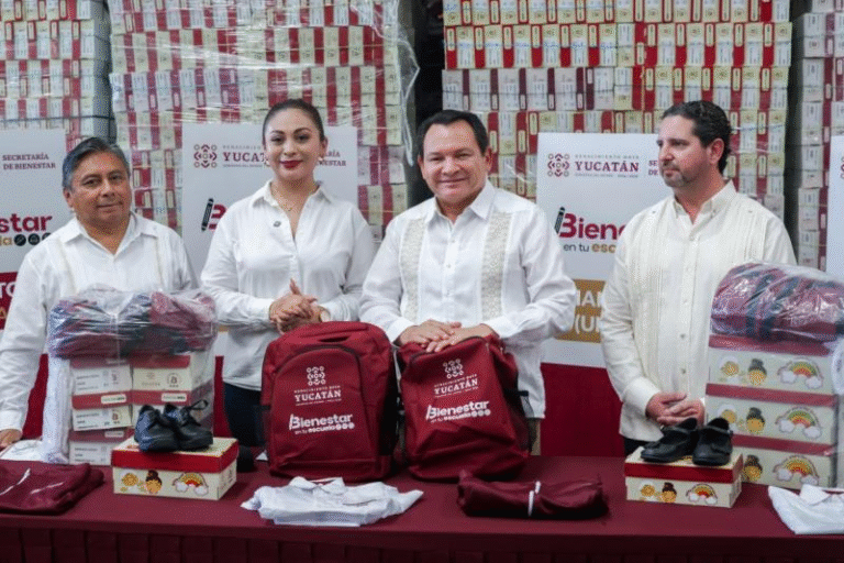 Inicia en Yucatán entrega de útiles escolares con el programa “Bienestar en Tu Escuela 2025”