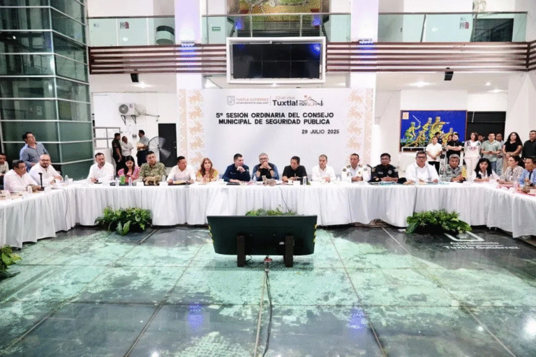 Reafirman autoridades de los tres niveles de gobierno compromiso por la seguridad en Tuxtla