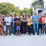 Valeria Rosales entrega nueva calle en el barrio 20 de Noviembre de Villaflores