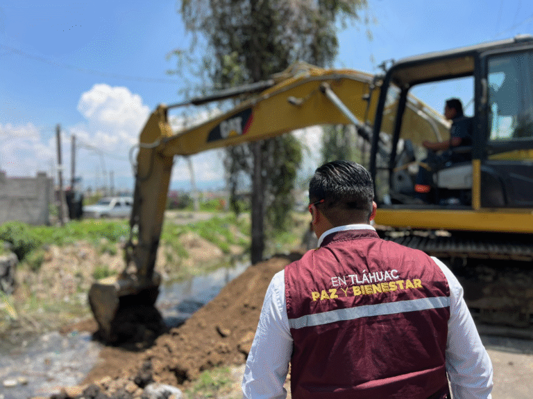 Tláhuac mejora control hídrico en La Conchita con obras en Canal Luis Delgado