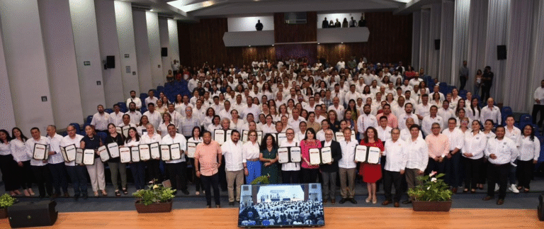 UNACH obtiene certificación internacional y se convierte en referente nacional en calidad educativa