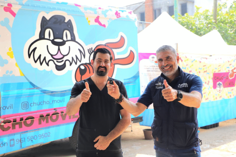 Chucho Móvil llegó a la Shanká con cuidados a mascotas