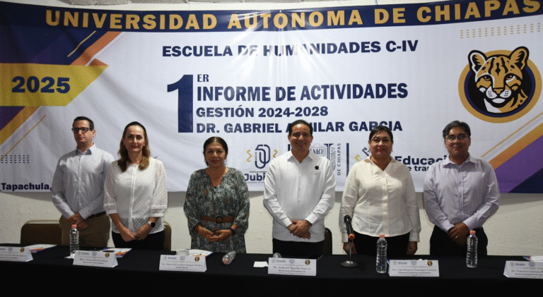 Director de la Escuela de Humanidades Campus IV Tapachula rinde su primer Informe de Actividades