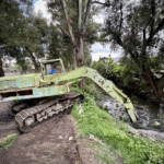 Tláhuac refuerza acciones contra inundaciones con desasolve del río Ameca