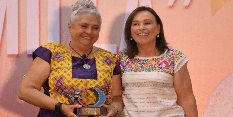 Rocío Nahle: “A Coatzacoalcos le debo todo; es mi obligación devolverle su grandeza”