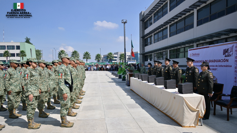SEDENA celebra graduación de cursos de formación de sargentos en informática