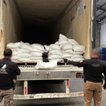 FGR asegura 120 mil litros de sustancias químicas y armas de fuego en operativos en Sinaloa y Sonora