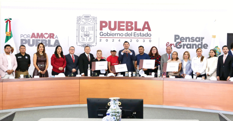Gobierno de Puebla impulsa a migrantes con apoyos e inversión en proyectos productivos