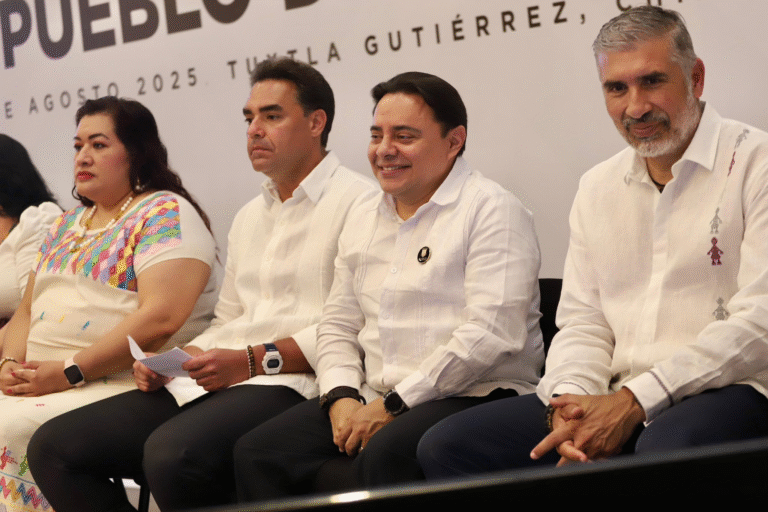 Juan Carlos Moreno Guillén refrenda compromiso con la transparencia en Chiapas