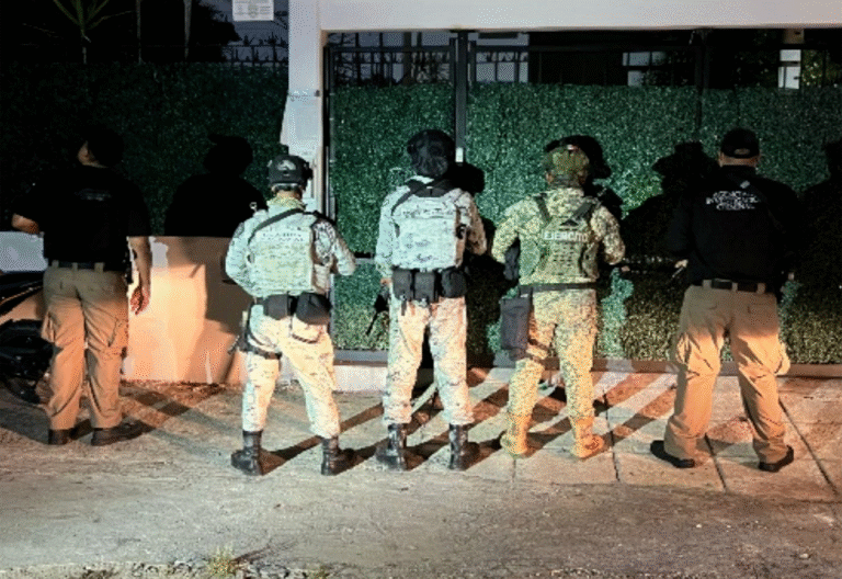 FGR logra vinculación a proceso contra 11 detenidos con armas y droga en Cancún