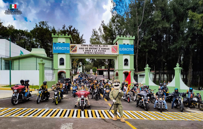 Ejército Mexicano participa en rodada motociclista en El Lencero, Veracruz