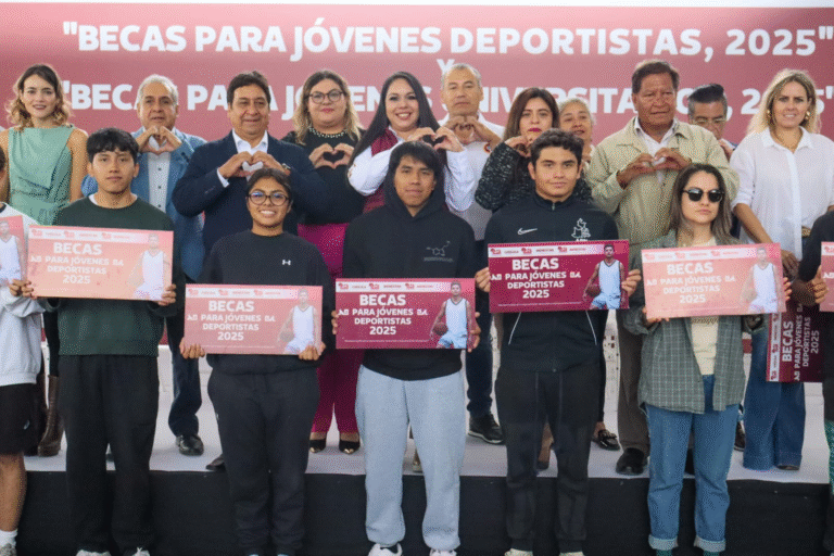 Cholula impulsa becas para jóvenes deportistas y universitarios