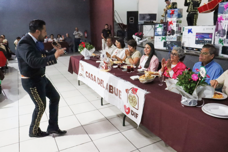 San Pedro Cholula celebra a las y los abuelitos con convivencia en su honor
