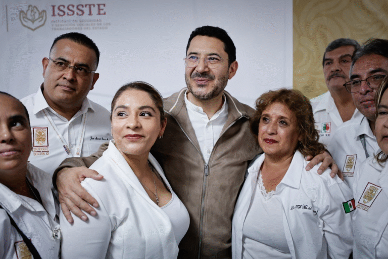 Martí Batres supervisa avances del programa La Clínica es Nuestra en la CMF “Tlalnepantla”