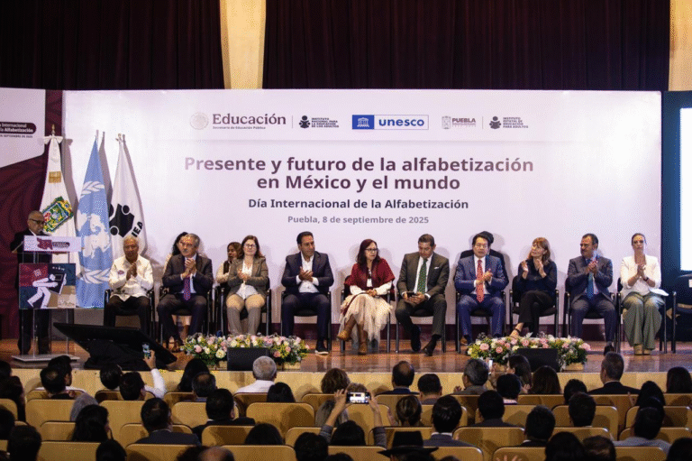 Destacan avances de alfabetización en Chiapas