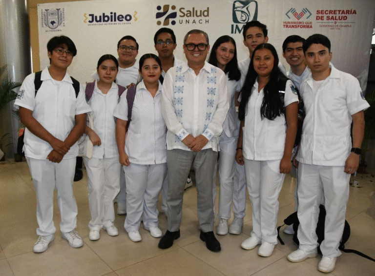 UNACH, primera universidad del país en contar con oficinas PrevenIMSS en su campus