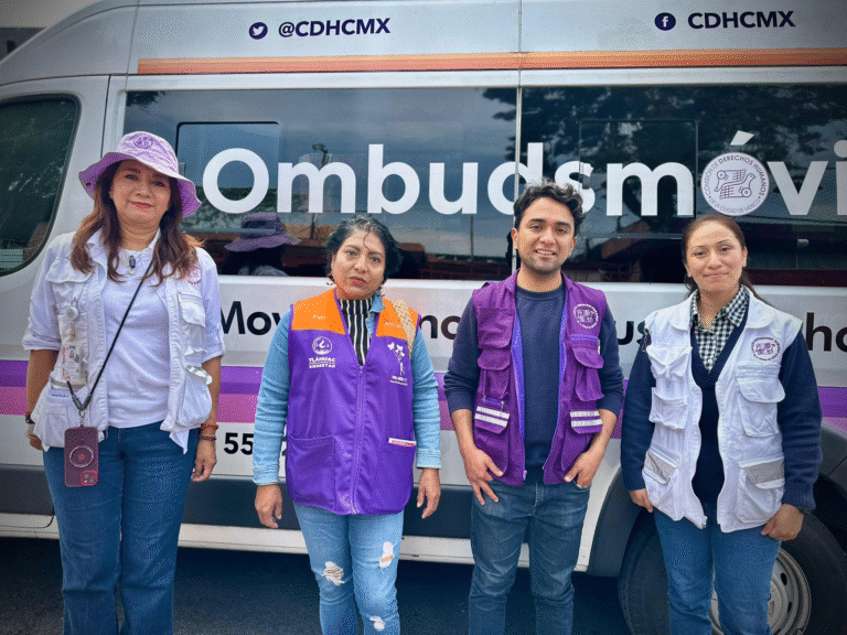 Jornada del Ombudsmóvil en Tláhuac acerca servicios de derechos humanos a la comunidad