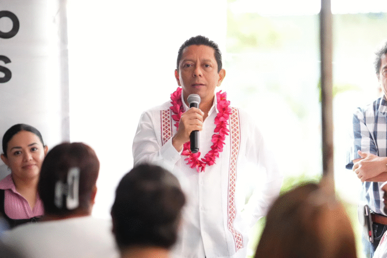 Jorge Llaven fortalece el acercamiento con colonias de Tuxtla a través de “Un Café con el Fiscal”