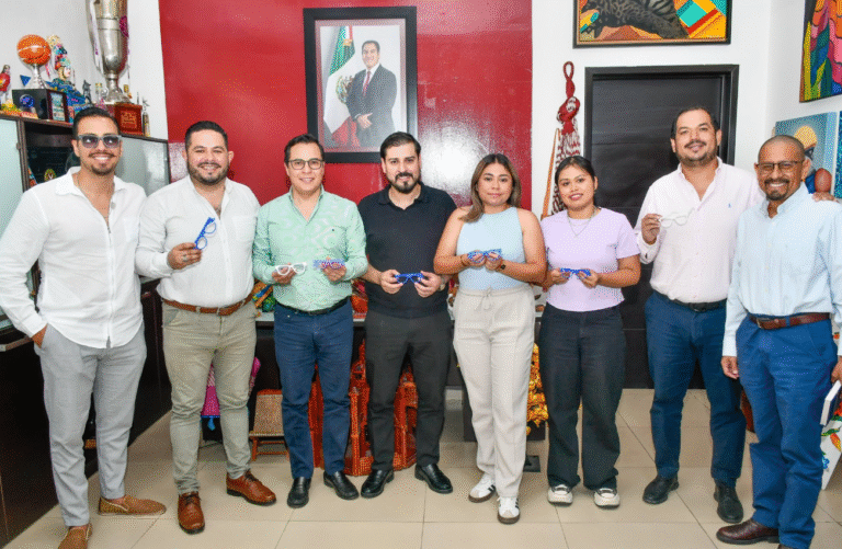 Jorge Acero impulsa atención visual para la niñez de Berriozábal