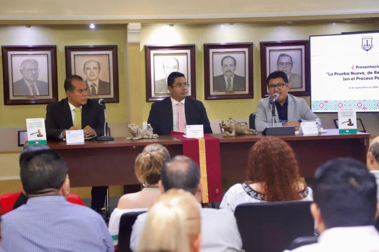 Presentan en el Poder Judicial de Chiapas libro sobre la prueba en el Proceso Penal Acusatorio