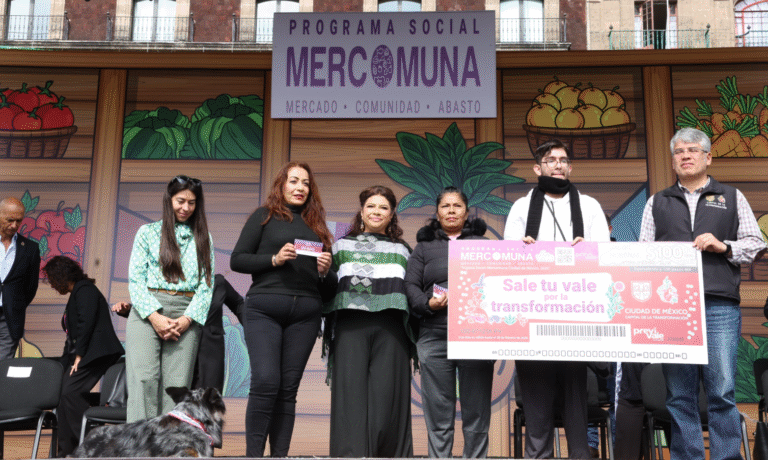 Clara Brugada anuncia que 335 mil familias serán beneficiadas con Mercomuna en la Ciudad de México