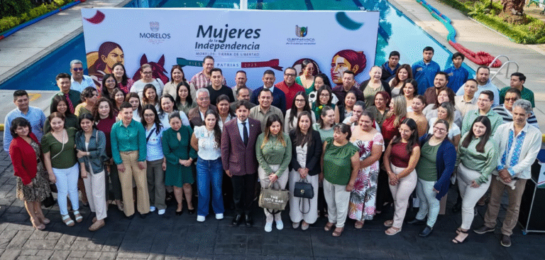 Gobierno de Morelos y Ayuntamiento de Cuernavaca reafirman unidad en Honores a la Bandera