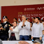 Tuxtla Gutiérrez participa en el desfile cívico-militar por el 215 aniversario de la Independencia