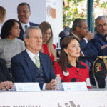 Pepe Chedraui participa en el desfile cívico-militar por el 215 aniversario de la Independencia en Puebla