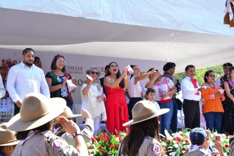 Tonantzin Fernández encabeza el primer Grito de Independencia en San Pedro Cholula
