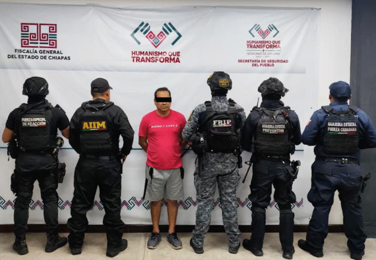 Fiscal General, Secretario de Seguridad y Vicealmirante de la Marina, informan el esclarecimiento del feminicidio en Tuxtla Gutiérrez