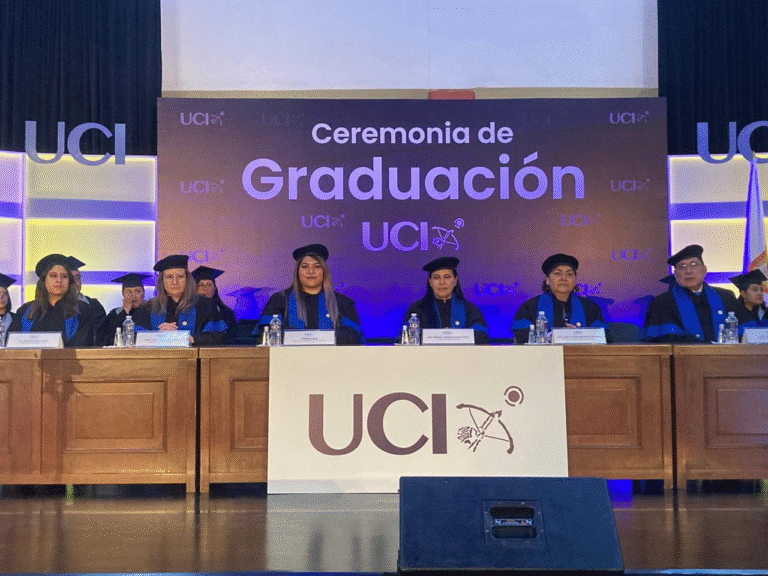 Gobierno de Cuautitlán Izcalli reconoce a egresados de la UCI y reitera su respaldo a la educación