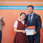 Samuel García entrega kits escolares y fortalece Escuelas de Tiempo Completo en Nuevo León