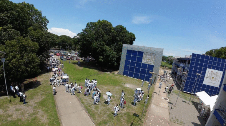 Falsa alarma de bomba en la Facultad de Medicina de la UNACH moviliza a corporaciones de seguridad