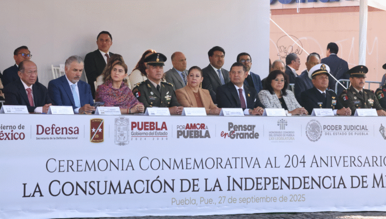 Puebla conmemora 204 años de Independencia impulsando la transformación científica y tecnológica