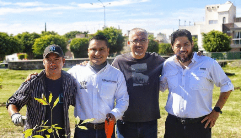 Gobierno de la Ciudad fortalece reforestación en colonias de la capital con 590 nuevos árboles