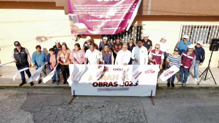 Gobierno de San Pedro Cholula inicia rehabilitación de calle en San Diego Cuachayotla