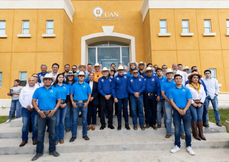 Gobernador celebra 20 años de la Facultad de Agronomía y abre ExpoSur 2025 en Nuevo León