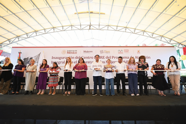 Citlalli Hernández y Eduardo Ramírez impulsan acciones contra el embarazo adolescente en Chiapas