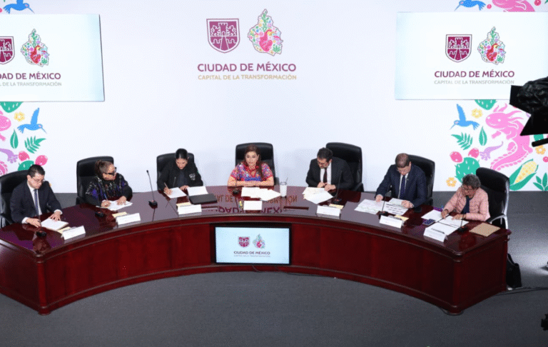 Clara Brugada presenta 13 medidas para regular transporte de sustancias peligrosas en la CDMX