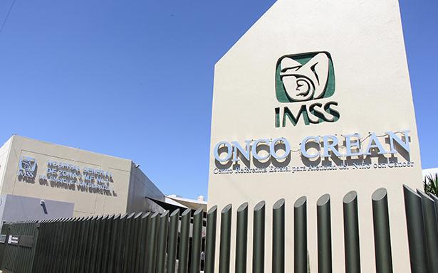 Vence la leucemia a los 17 años gracias al OncoCREAN del IMSS en La Paz